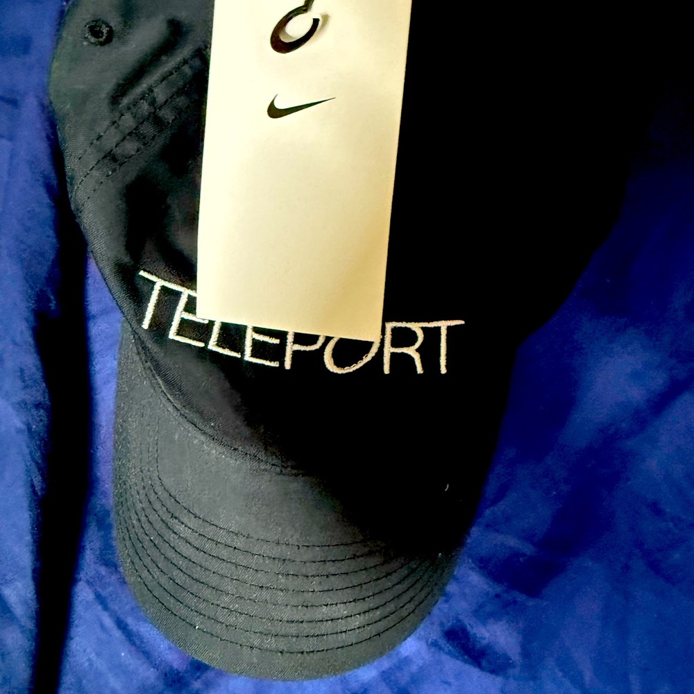 Brand new Nike hat ball cap never worn black